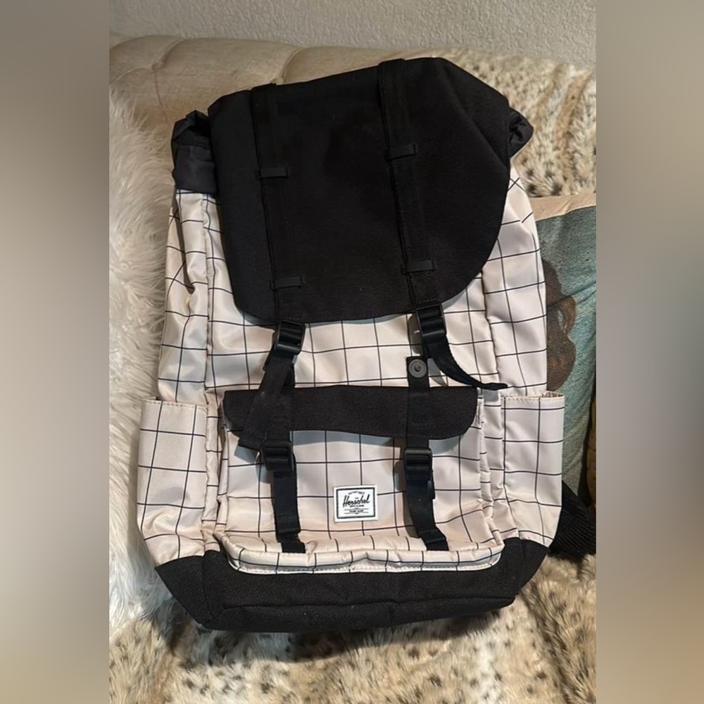 Herschel Supply co Little America backpack plaid